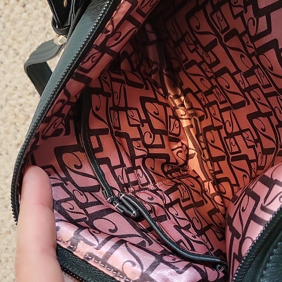 Stone Mountain Silver Spring - Picture 6 of 7